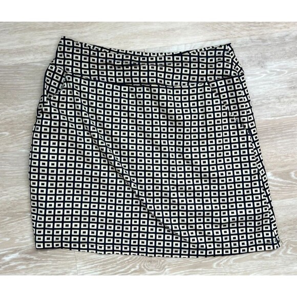Tail Golf Skort Small Blue White Yellow Geometric Print Pockets Built-in Shorts - Picture 1 of 6